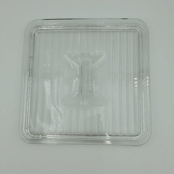 Anchor Hocking Glass Refrigerator Dish 9x9 Bake 'n Keep Covered Casserole Dish - Picture 6 of 9